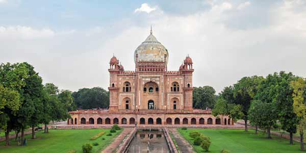 Golden Triangle and Desert Tours